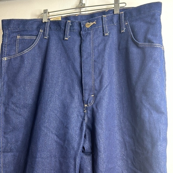 Wrangler Stretch Jean Extensible Dark Wash 44 x 34 - Picture 2 of 8